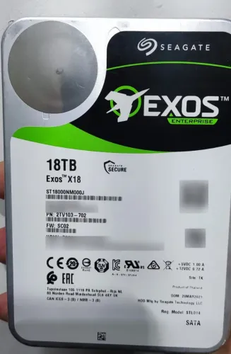 HD Seagate Exos X18 18TB ST18000NM000J SATA 3,5 usado, SMART sem erros