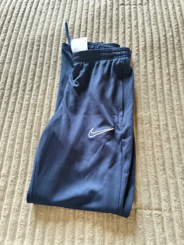 CALÇA NIKE INFANTIL DRI-FIT | 8 A 10 ANOS | SUPER NOVA