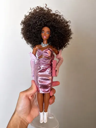 Barbie deluxe style feita rerrot