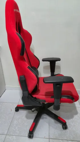 Cadeira Gamer DXRacer Racing RW01 Vermelha