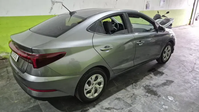 Hyundai HB20S Comfort 1.0 Flex 12V Mec. 2023