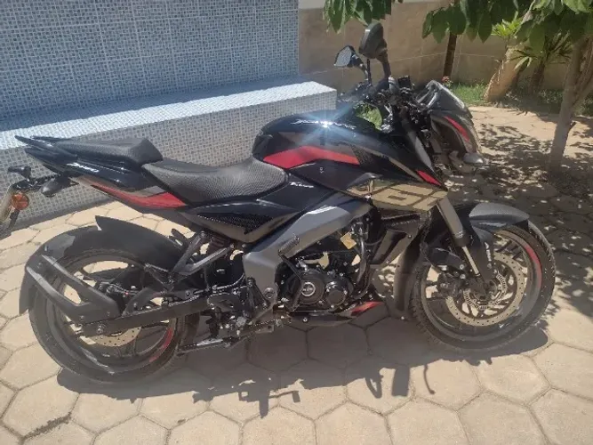 Bajaj Dominar 160 - Ano 2025 - Apenas 6.000 KM - Tel: (31)9. *