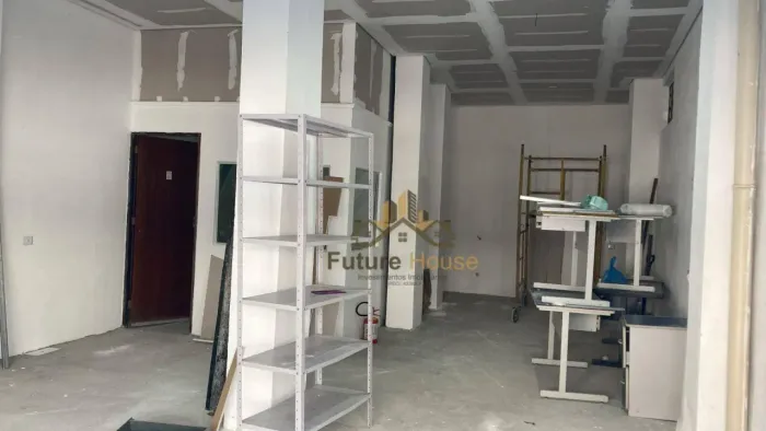 Salão para alugar, 70 m² por R$ 2.250,00/mês - Padroeira - Osasco/SP