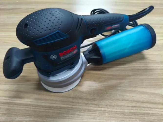 Lixadeira circular Bosch GEX 125-150 AVE profissional com L-Boxx 220V - ACEITO PROPOSTAS