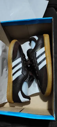 Tênis Adidas Samba tamanho 35