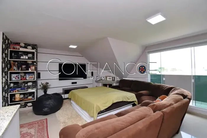 Casa com 3 quartos para alugar em Santa Felicidade, Curitiba - PR | Confiancce Imóveis