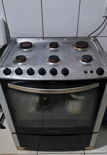 Vendo fogão