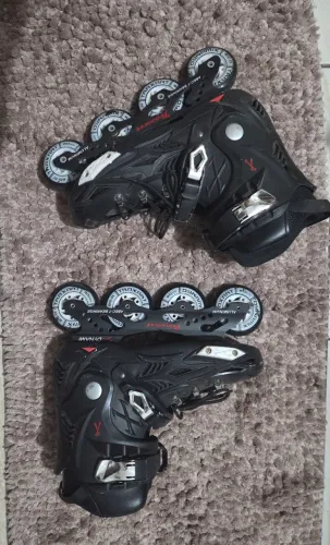 Patins n° 40 Traxard + Kit de Proteção em ótimo estado