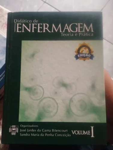 Didático de ENFERMAGEM Teória e Pratica volume I