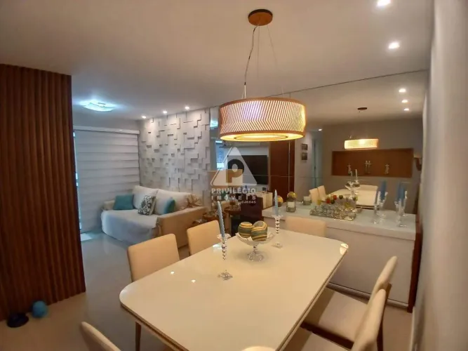 Apartamento 2 Quartos, suíte, varanda, todo reformado e modernizado em Botafogo com vaga e