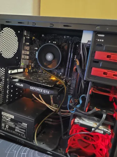 Computador Gamer + monitor de 24 polegadas 165hz