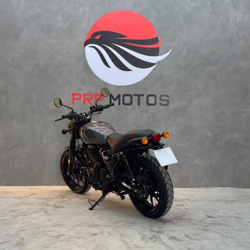 Royal Enfield Hunter 350 Dapper