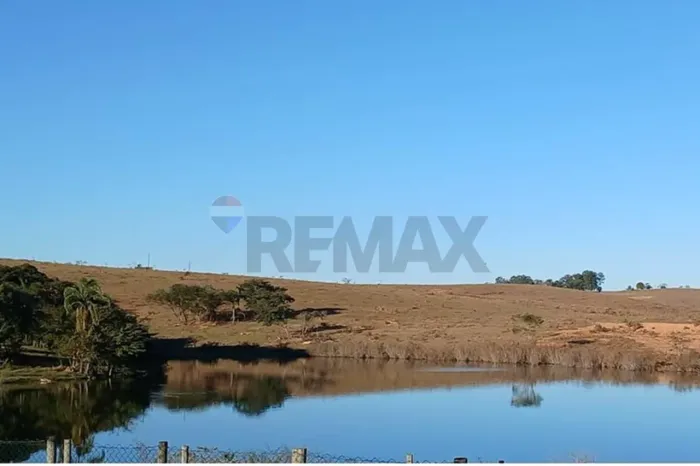 Terreno em Madre de Deus de Minas: Represa de Camargos