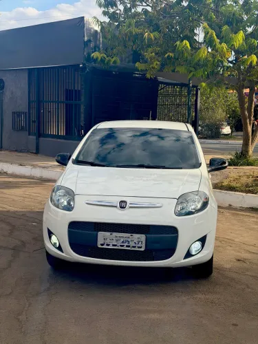 Fiat Palio Attractive 1.0 EVO Fire Flex 8V 5P 2014