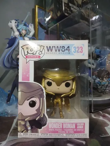 FUNKO POP WONDER WOMAN GOLDEN ARMOR (323)