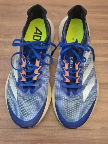Tenis adidas adizero Boston 12