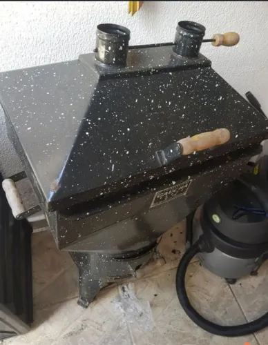 Churrasqueira a bafo gaucha g15 usada só 3 vezes