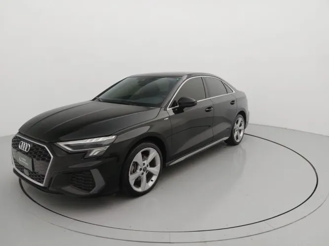 Audi A3 Sedan S-line 2.0 TFSI S-tronic 2024
