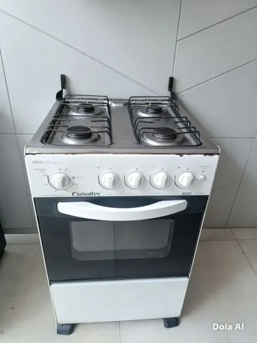 Fogão 4 bocas entrego grátis