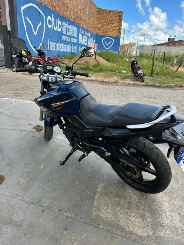 Fazer 250 conservada