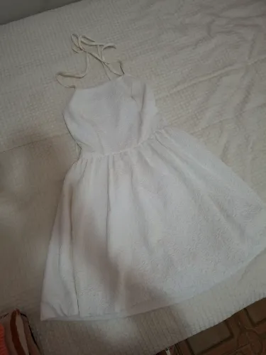 Vestido branco costas decotada