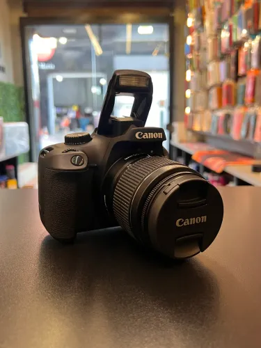 Câmera Canon T100 NOVA