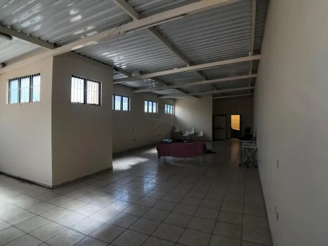 Prédio à venda em Campinas, Vila Nova, com 300 m²