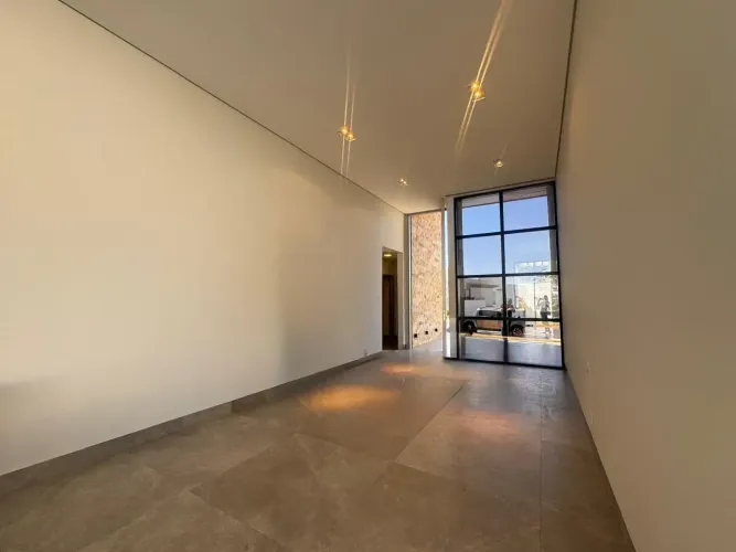 Linda casa com 3 suítes todas planejadas no Condomínio Alphaville 2