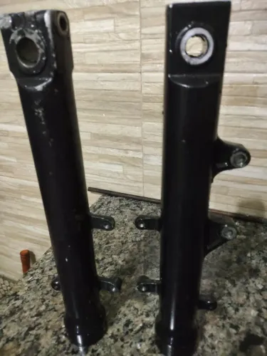 Bengalas CBR 250 par