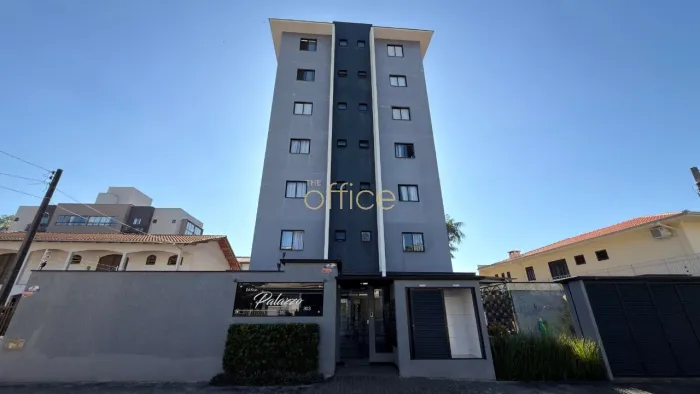 Apartamento à venda em Joinville-SC, no Saguaçu, 1 suíte + 1 dormitório, sala de estar e j