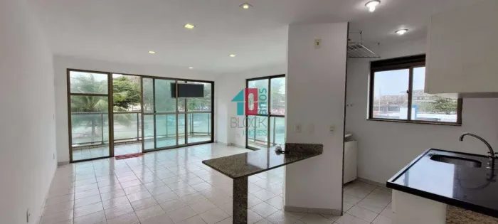 Recreio dos Bandeirantes | Apartamento 2 quartos, sendo 2 suites