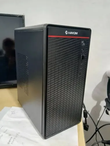 Desktop i3 segunda geraçâo com ssd novo