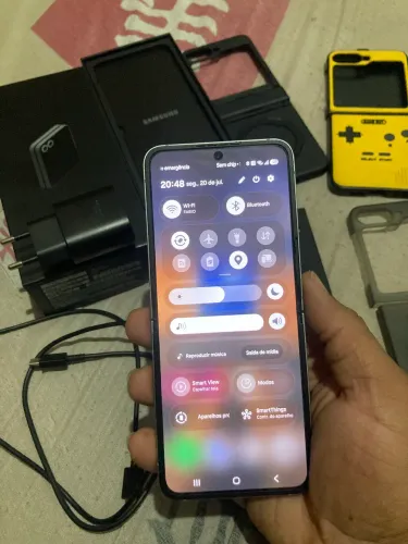Samsung Z Flip 6