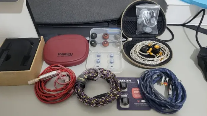Kit Fone EPZ Q5 + acessórios