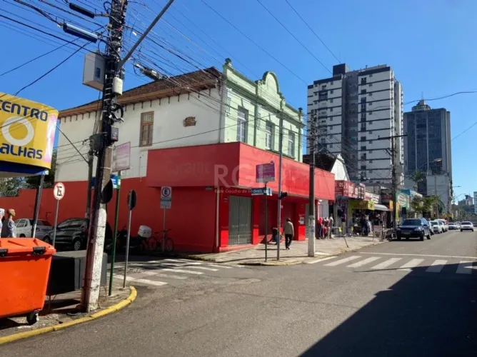 Ponto Comercial/Loja para Alugar no Centro com 400 m² de Área Útil para Negócios