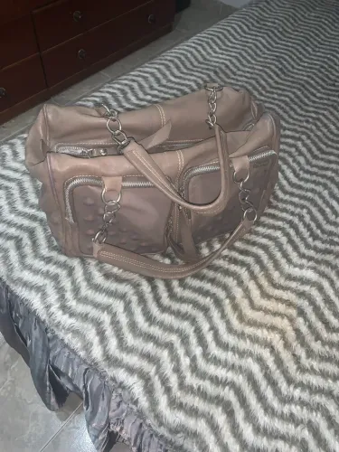 Bolsa de ombro em couro