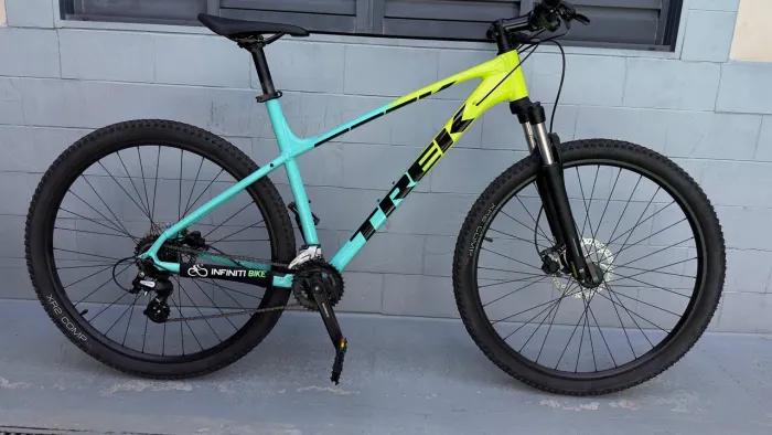 Bicicleta MTB TREK Marlin 5