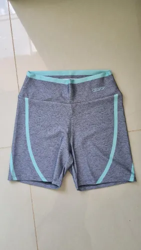 Shorts academia