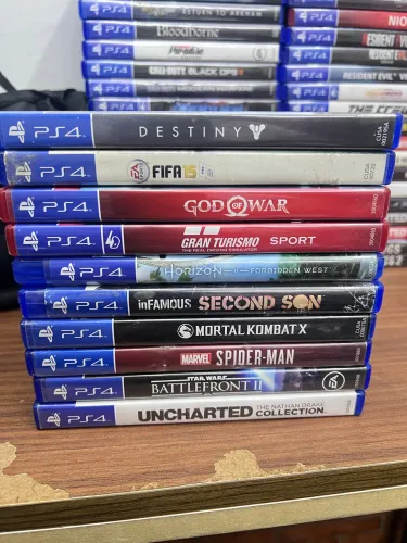 Jogos de PS4 - Preços na descrição