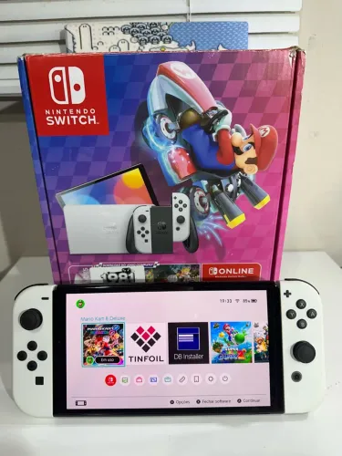 Nintendo Switch Oled Mario Kart Desb.