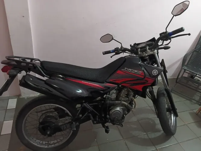 Moto boa para trabalho.