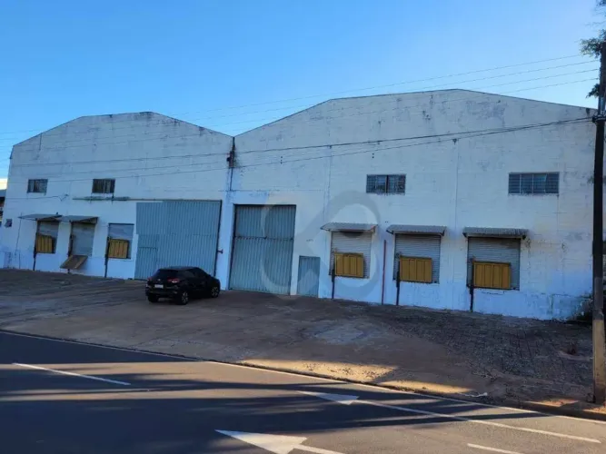 Barracão para alugar, 1520 m² por R$ 21.000,01/mês - Helena - Londrina/PR