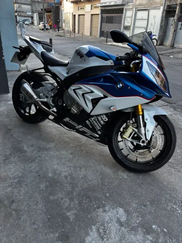 S1000RR - revisão recente e acessórios
