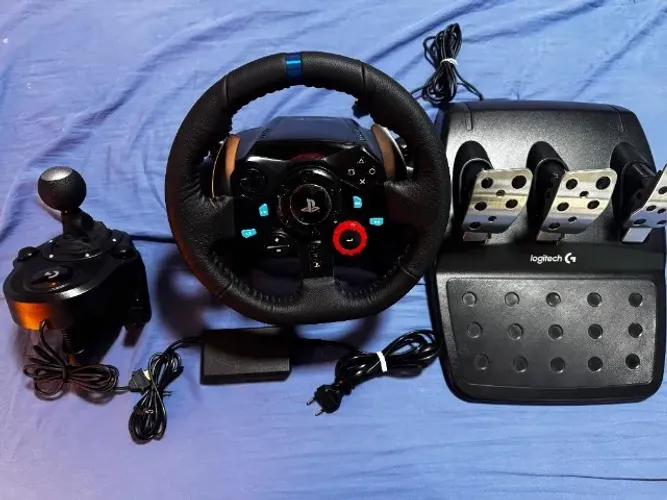 Volante+Pedal+Câmbio Gamer Logitech G29 (só venda)