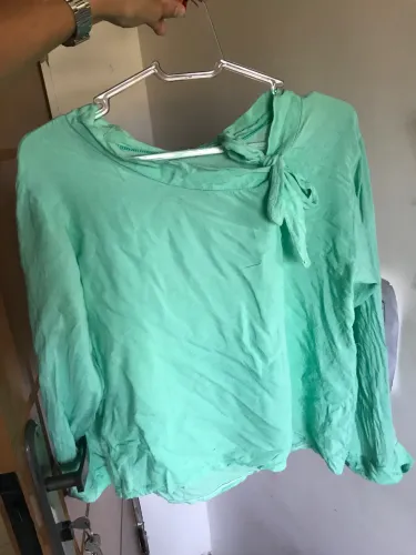 Casaquinho verde água