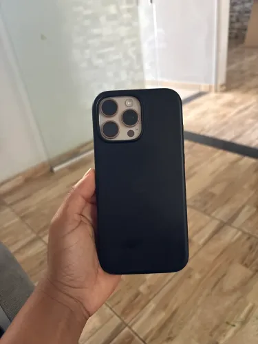 Celular iPhone 16 pro max