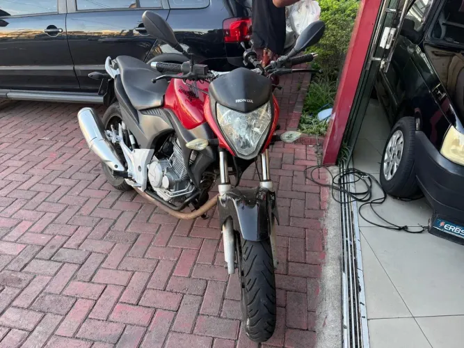 HONDA CB300 2012