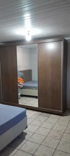 Vendo guarda roupa de casal
