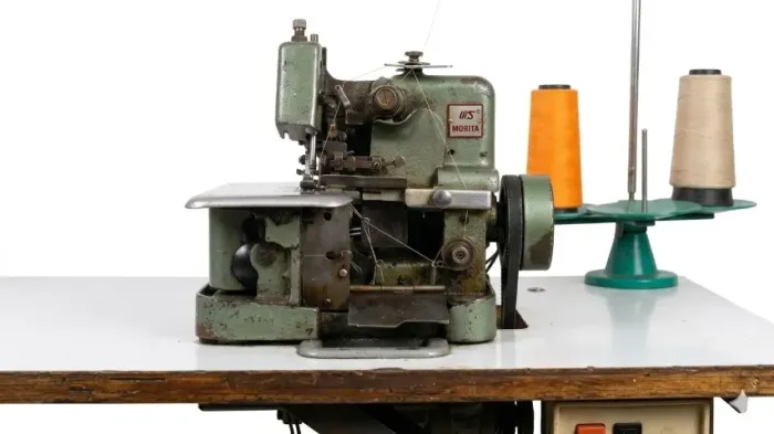 Máquina Overlock Industrial MORITA GN1-6 Completa + Linhas