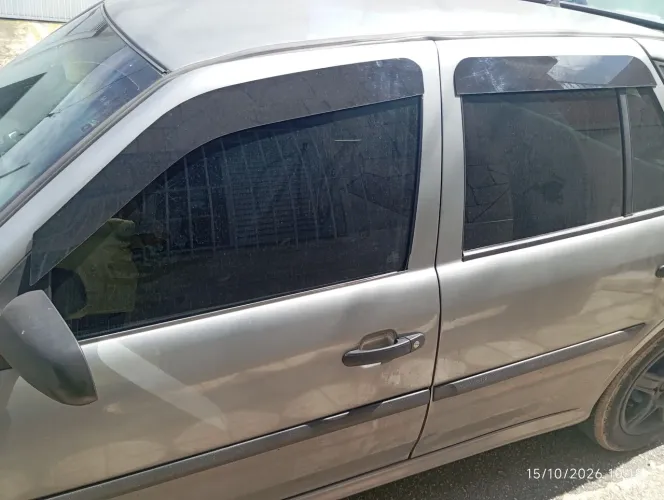Volkswagen Gol Geração III Power 1.0 MI 8V Gasolina Mec. 4P 2002